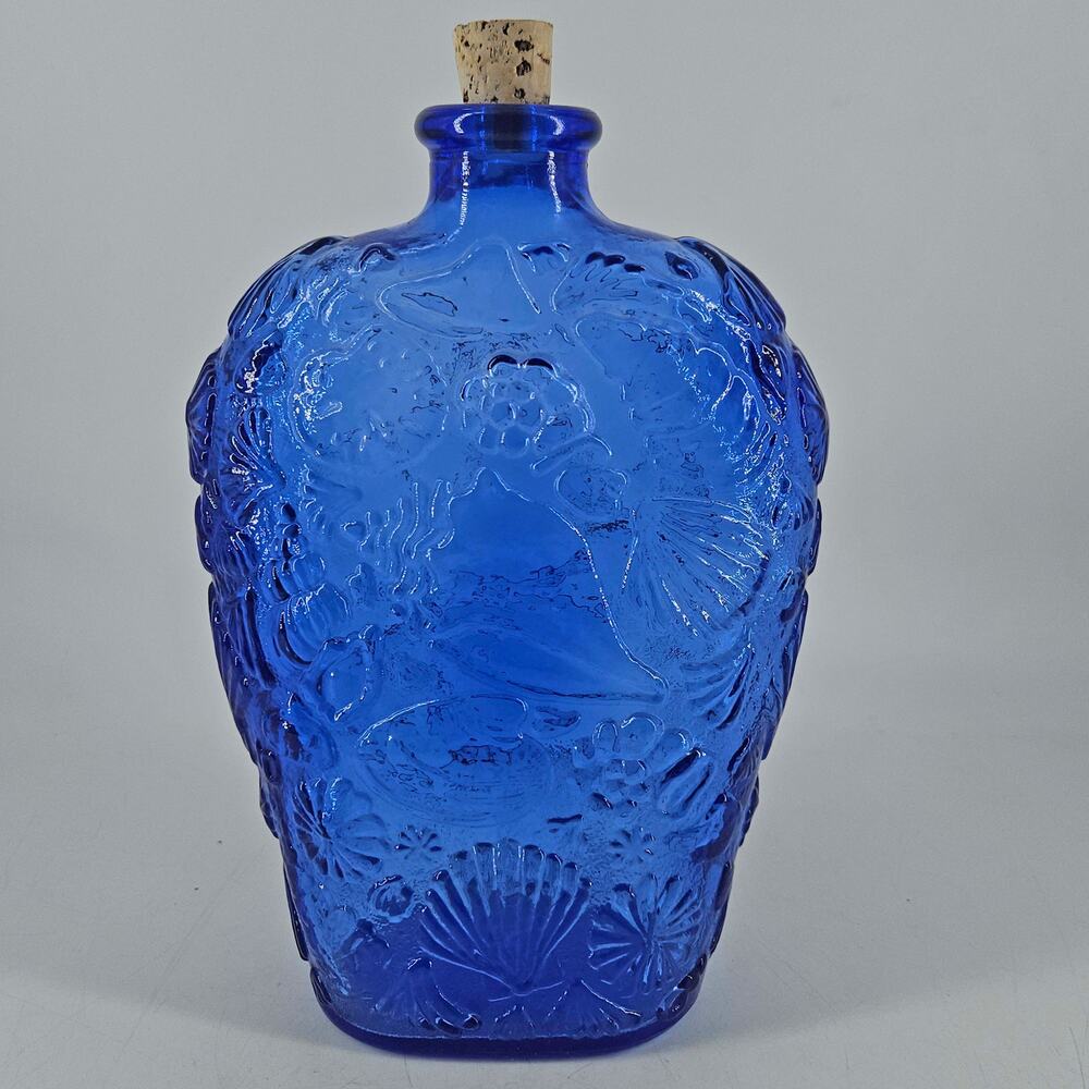 Vintage Libbey CANADA Cobalt Blue Glass Bottle Raised Ocean Seashells starfish